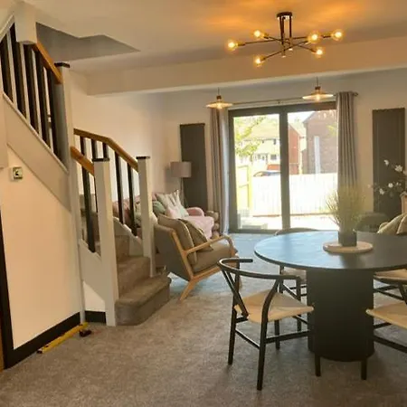 Eightysix Bondgate By Harrogate Serviced Apartment Ripon