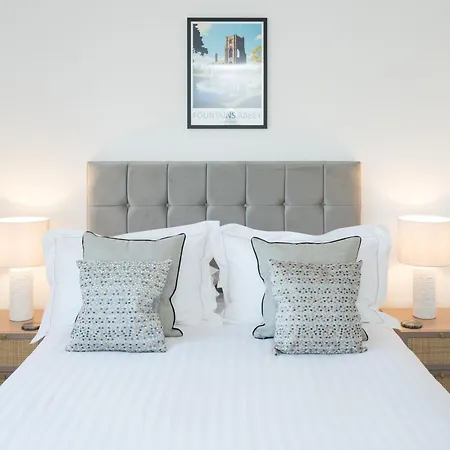 Eightysix Bondgate By Harrogate Serviced