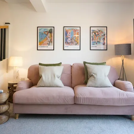 Eightysix Bondgate By Harrogate Serviced * Ripon