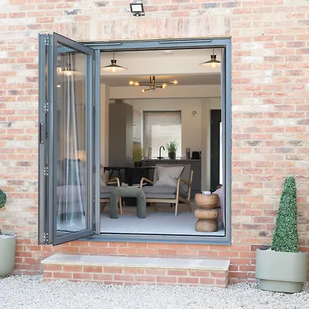 Eightysix Bondgate By Harrogate Serviced *