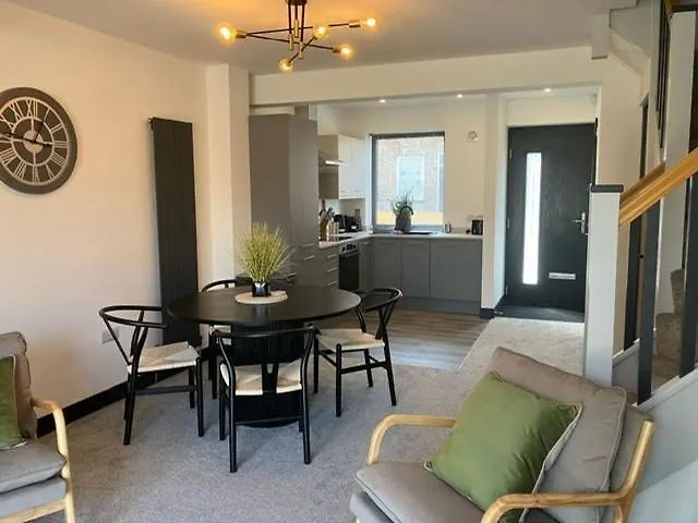 Eightysix Bondgate By Harrogate Serviced